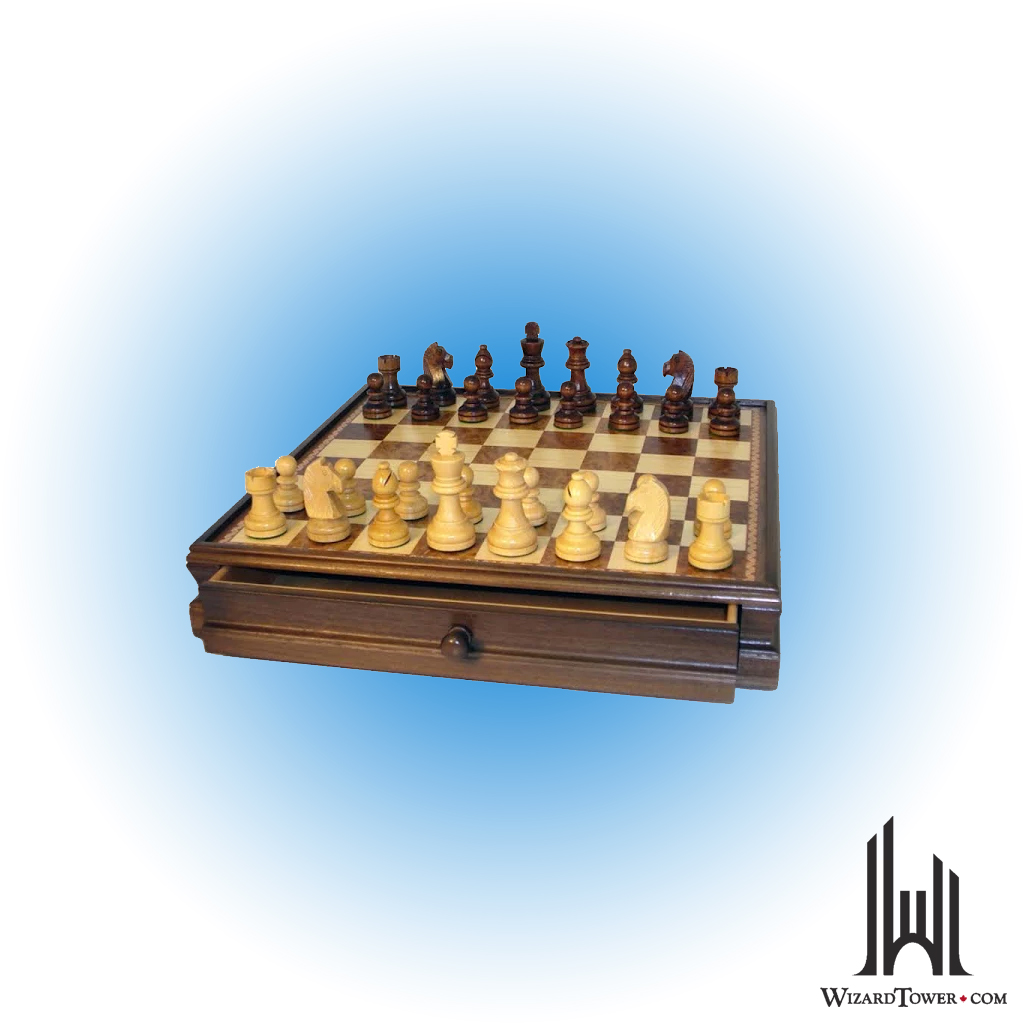 CHESS SET, 12 WALNUT WOOD STAUTON